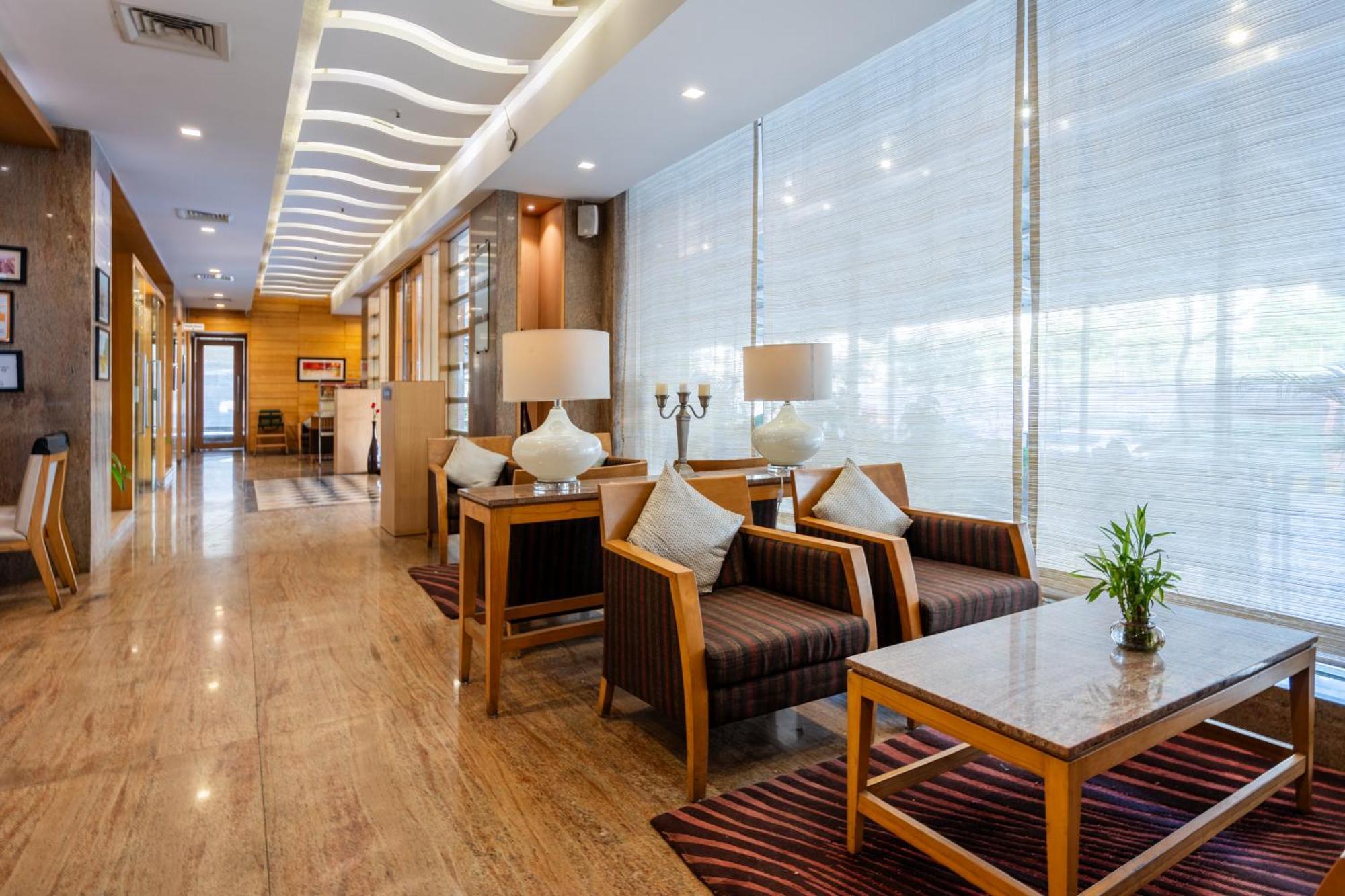 Gcc North Side Hotell Mira-Bhayandar Eksteriør bilde
